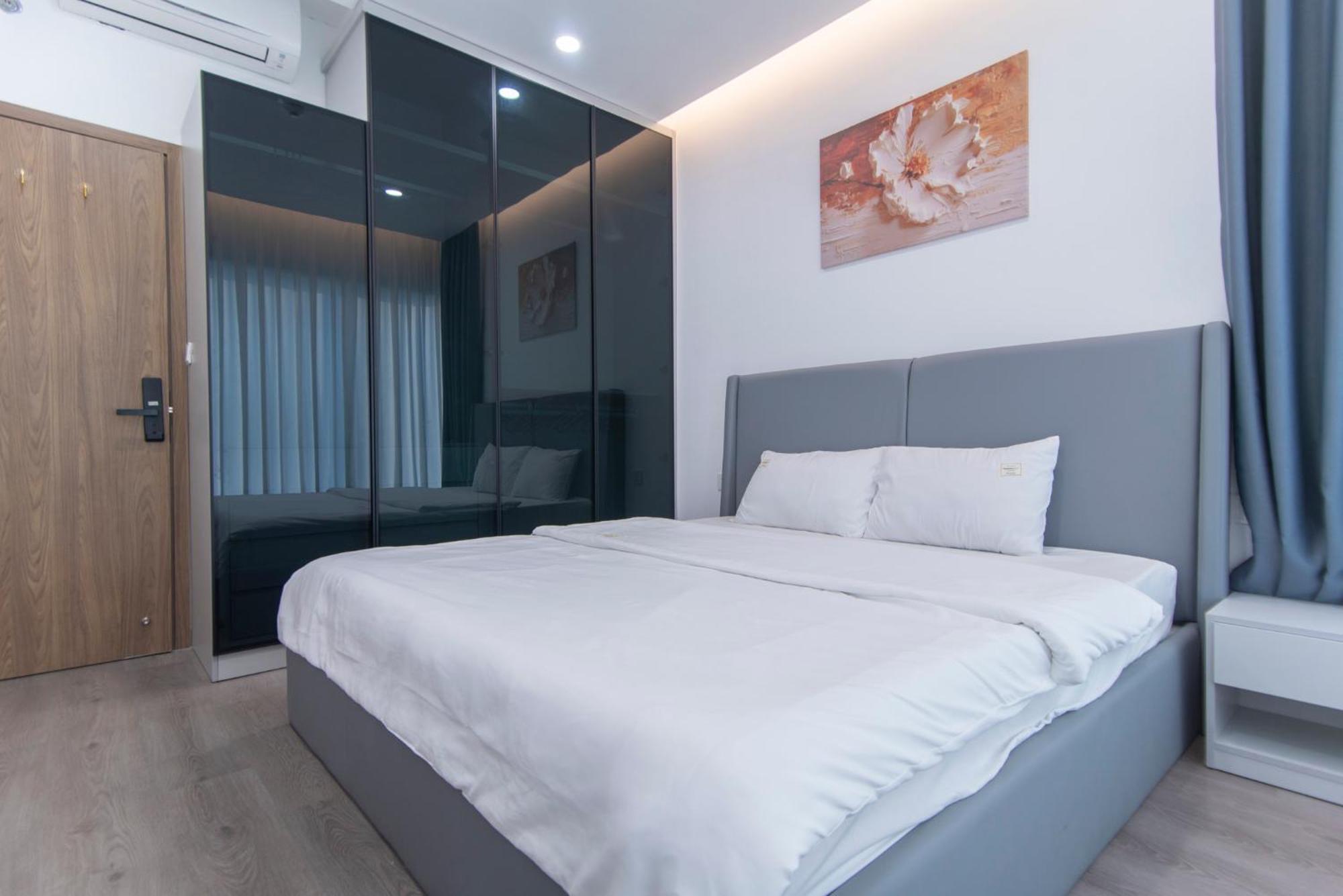Apartment Ho 3pn Diamond View Dep, Gan San Bay Sgn